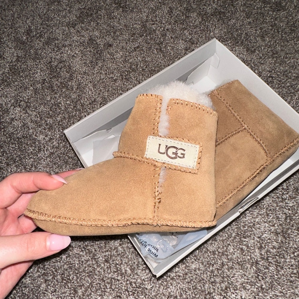 Brand New toddler Uggs